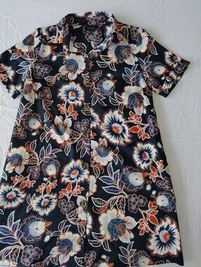 Who What Wear Black Floral Button-Front Short Sleeve Blouse